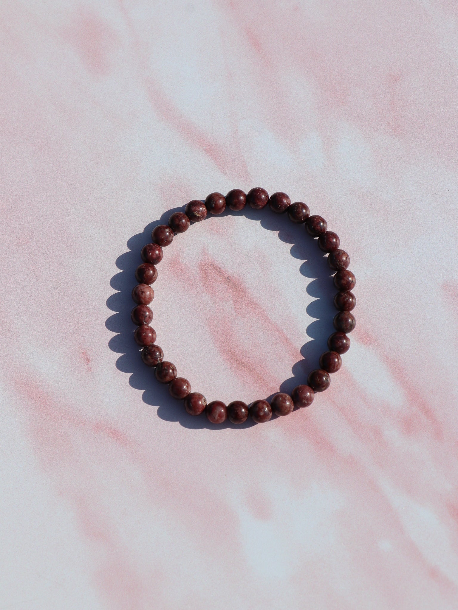 Eudialyt Armbånd