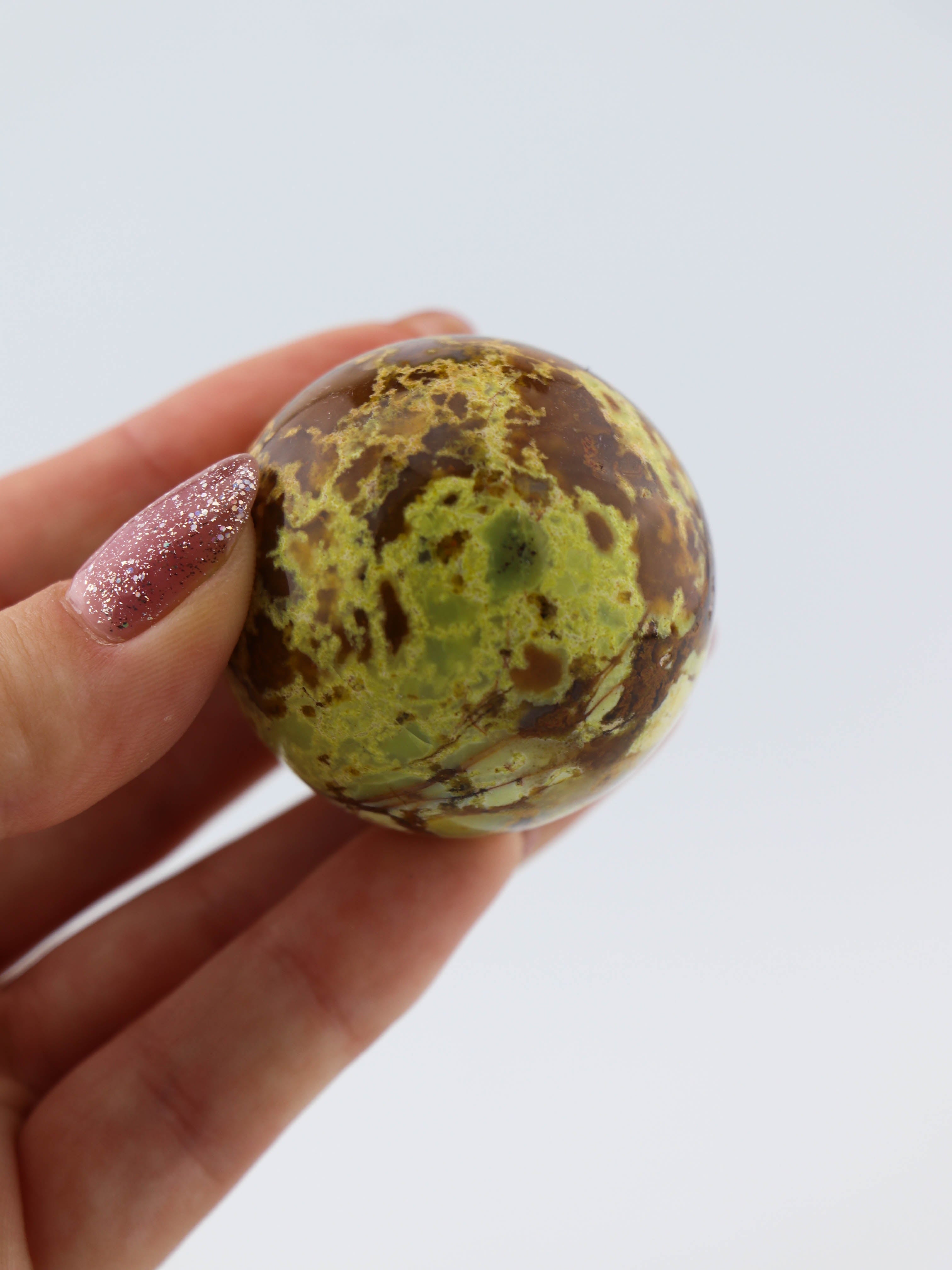 Grøn Opal Kugle Nr. 1