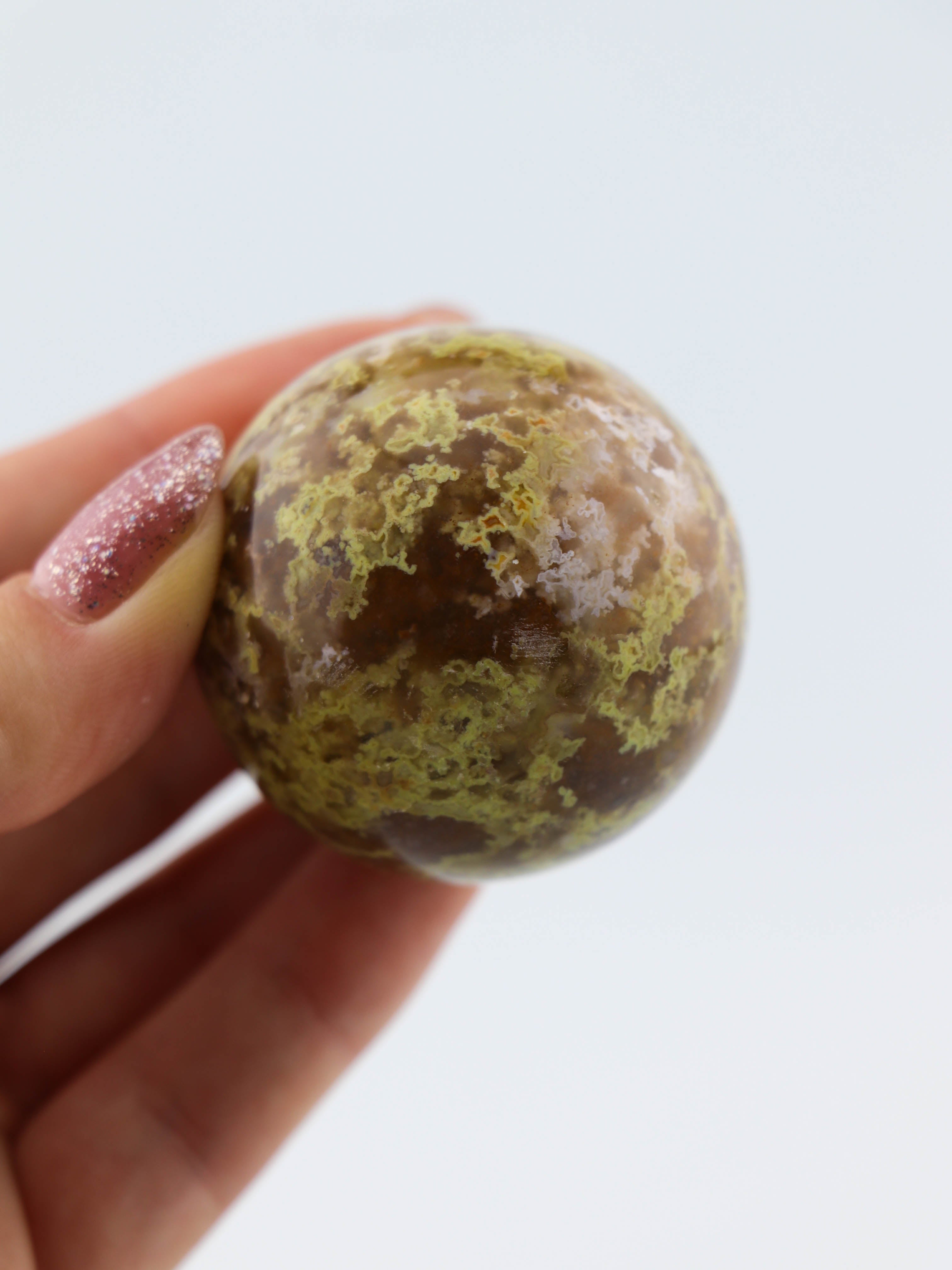 Grøn Opal Kugle Nr. 2