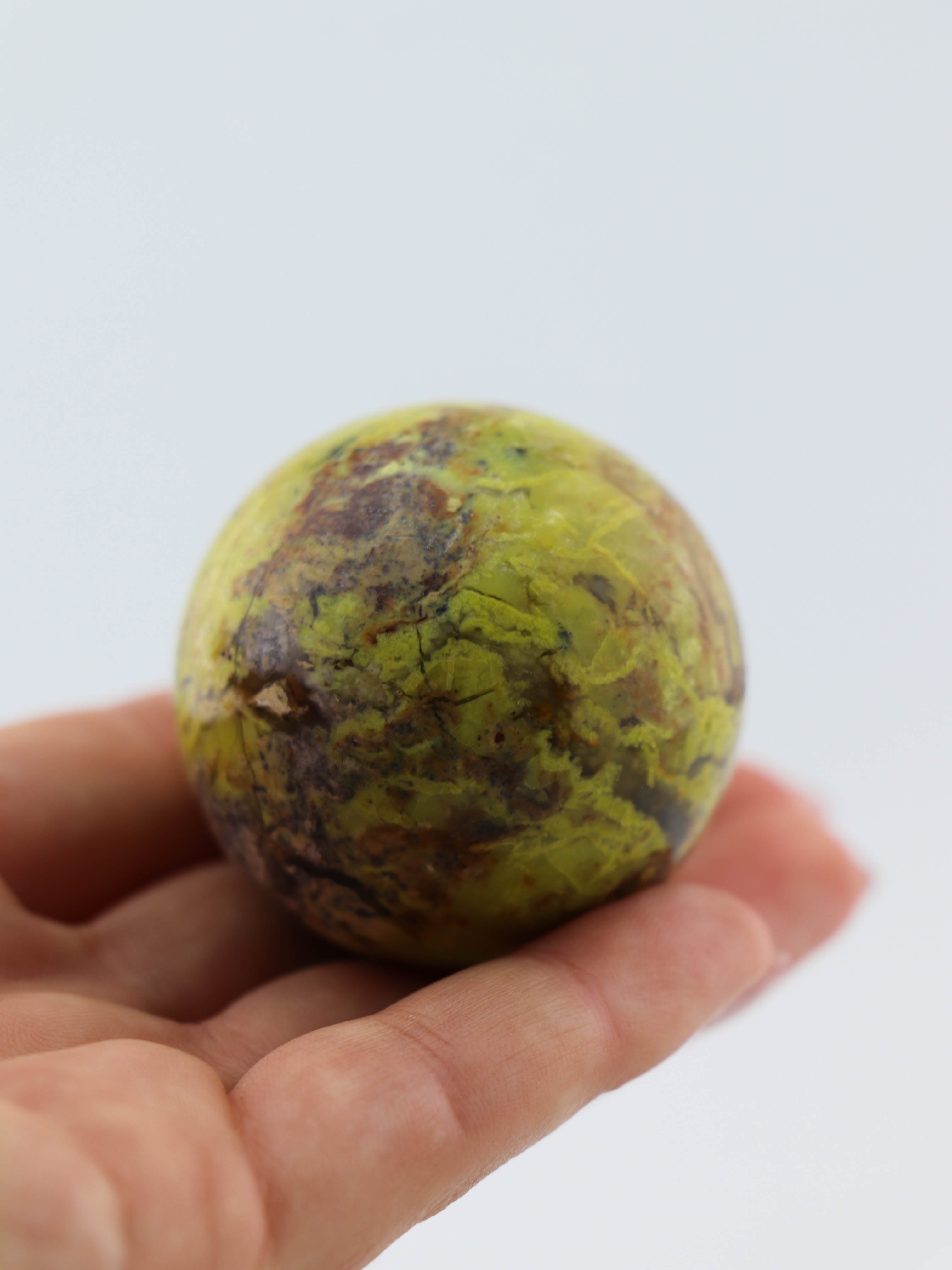Grøn Opal Kugle Nr. 4