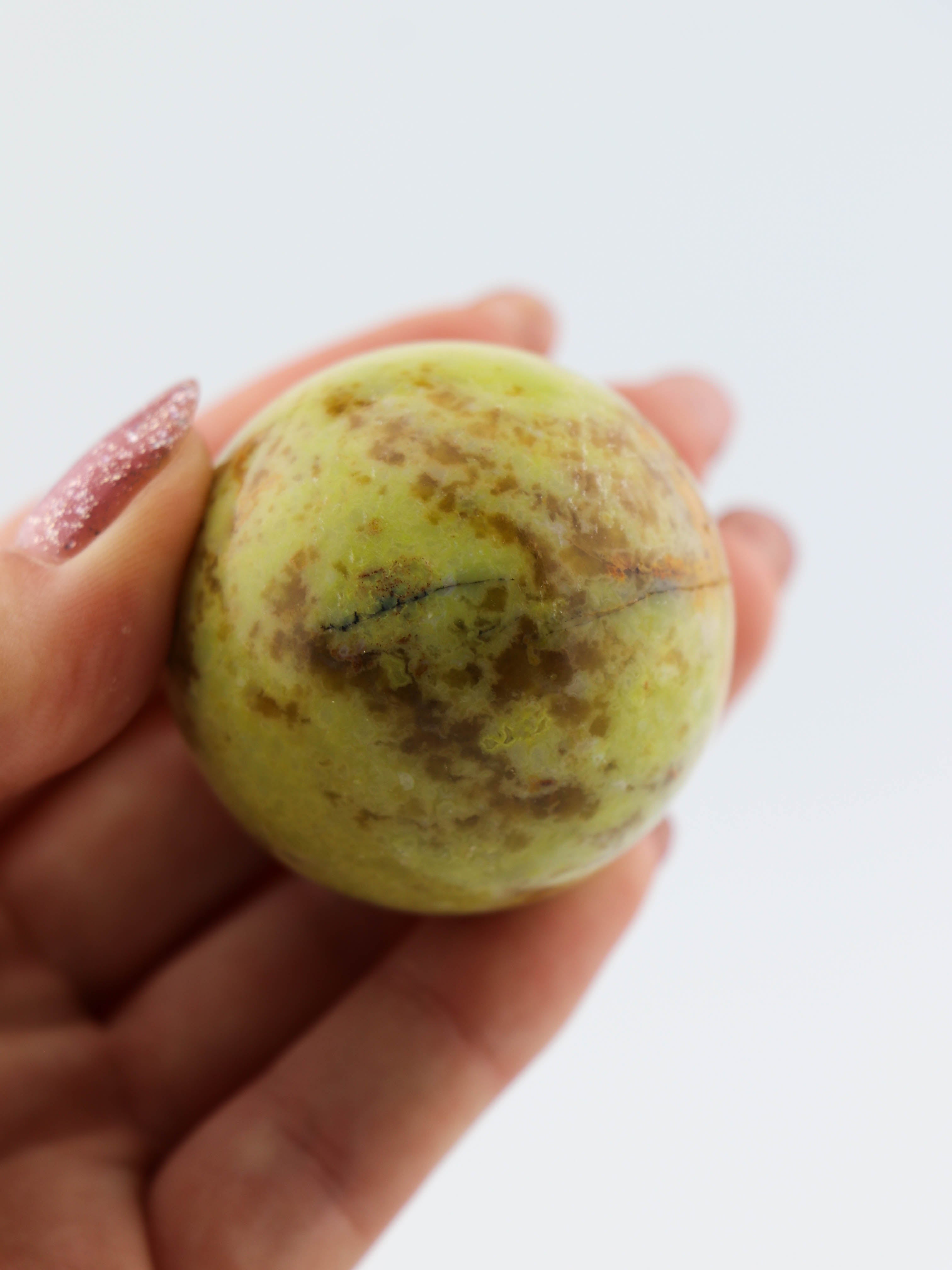 Grøn Opal Kugle Nr. 5