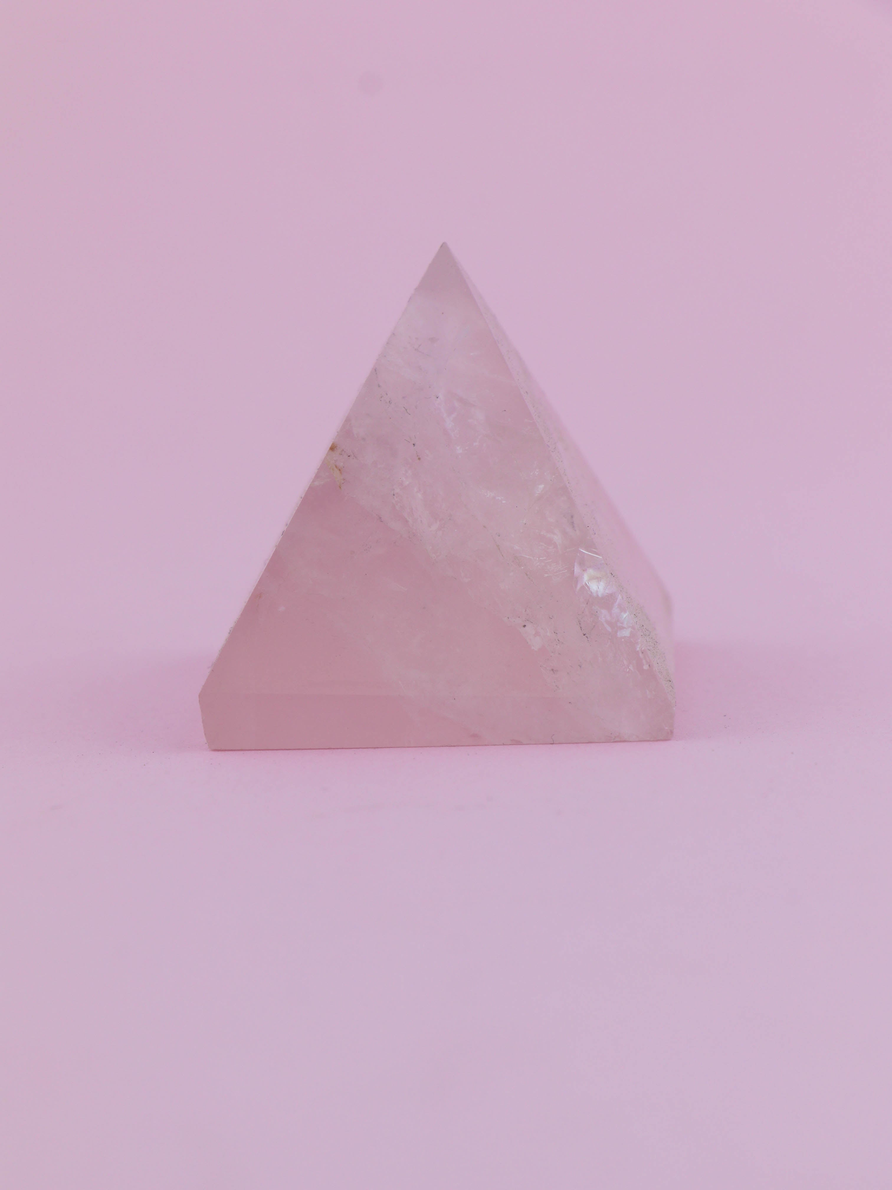 Rosenkvarts pyramide (A kvalitet) Nr. 2