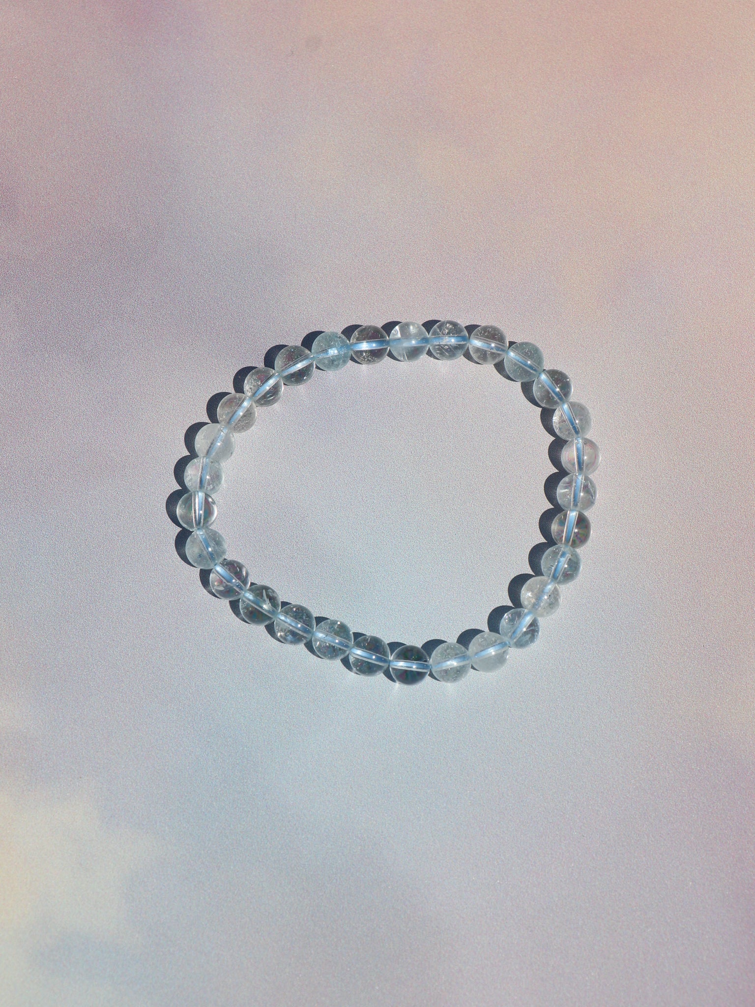 Blå topas armbånd - CuriousCompassion.dk