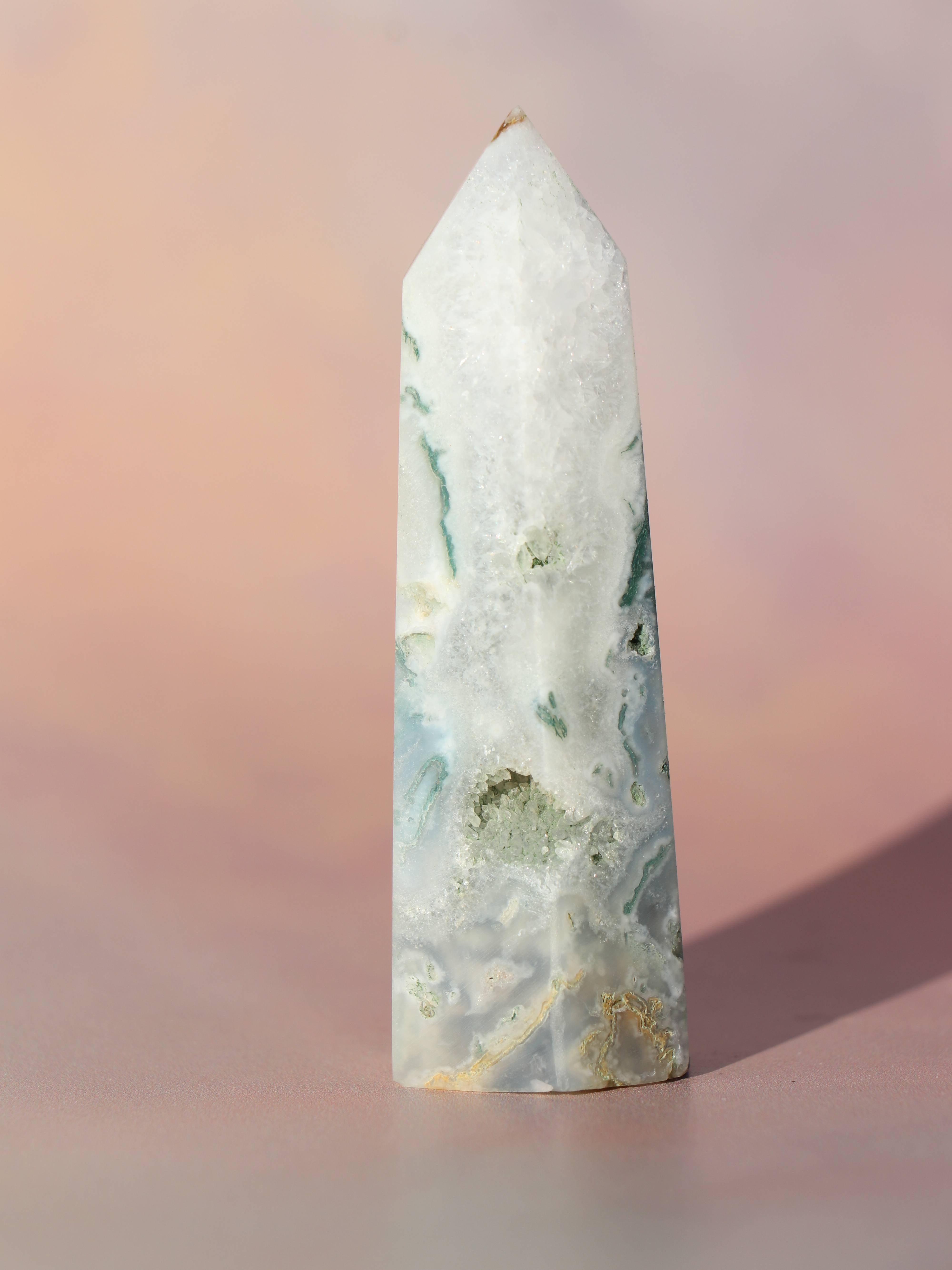 Mosagat tårn med druzy nr 2 - CuriousCompassion.dk
