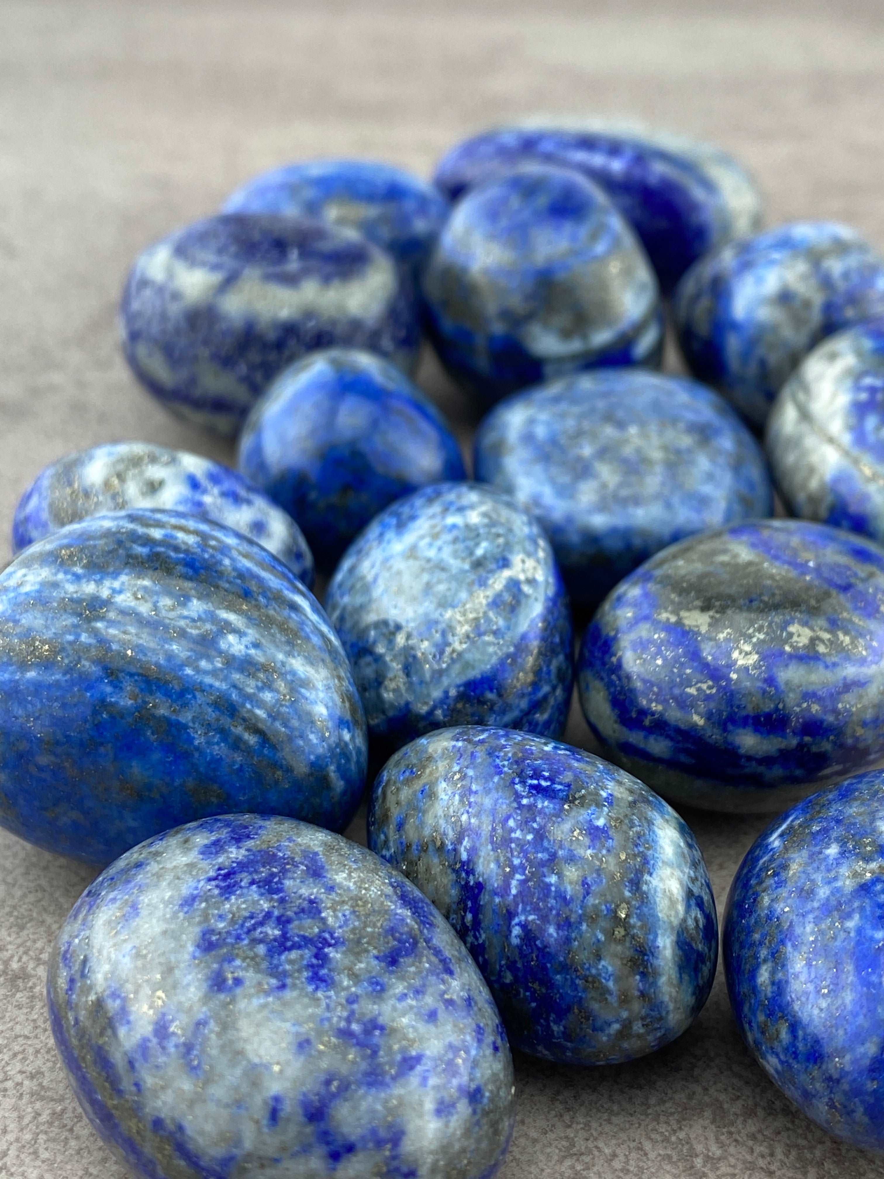 Lapis lazuli lommesten - CuriousCompassion.dk