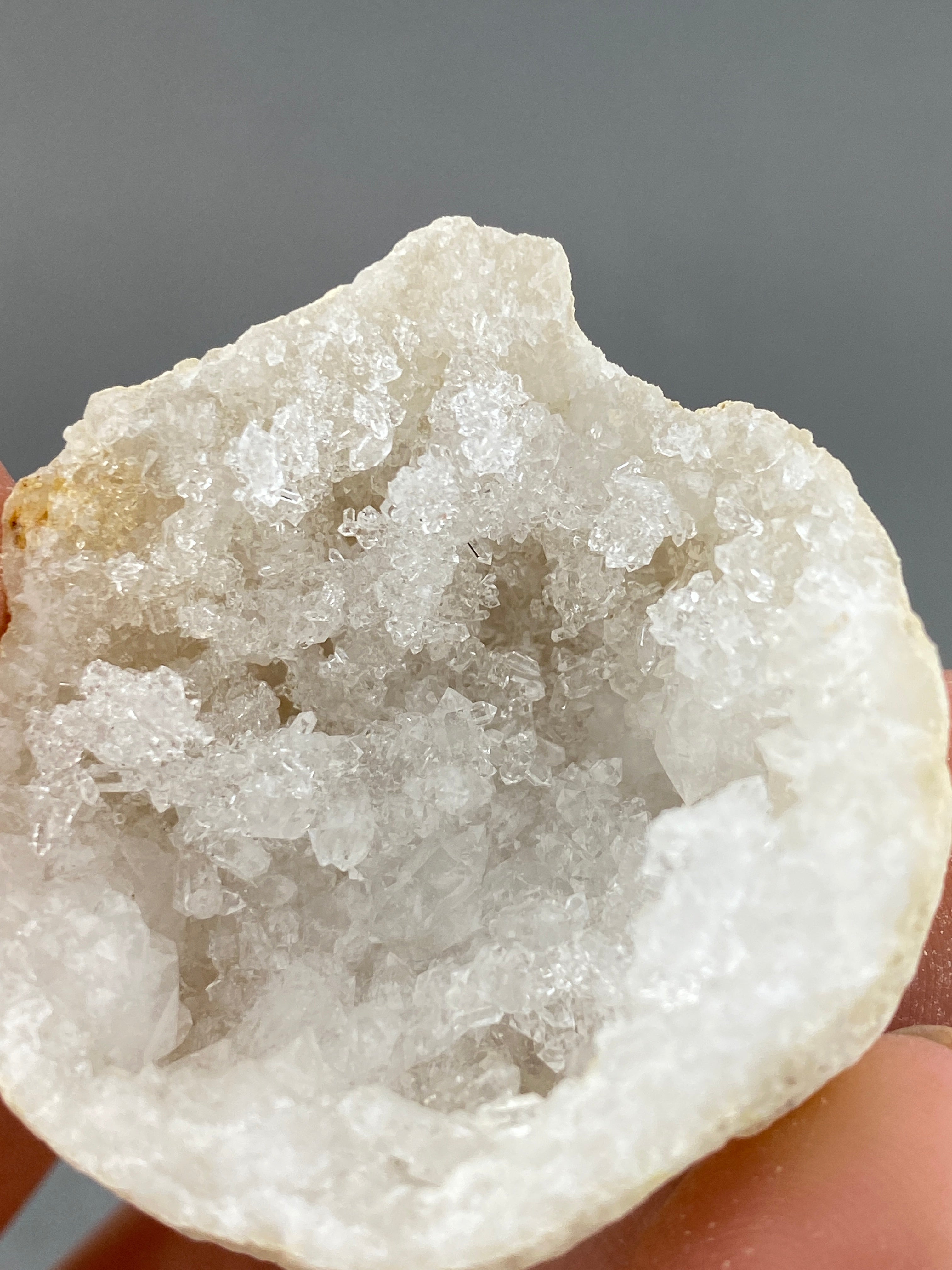 Kvarts geode - CuriousCompassion.dk