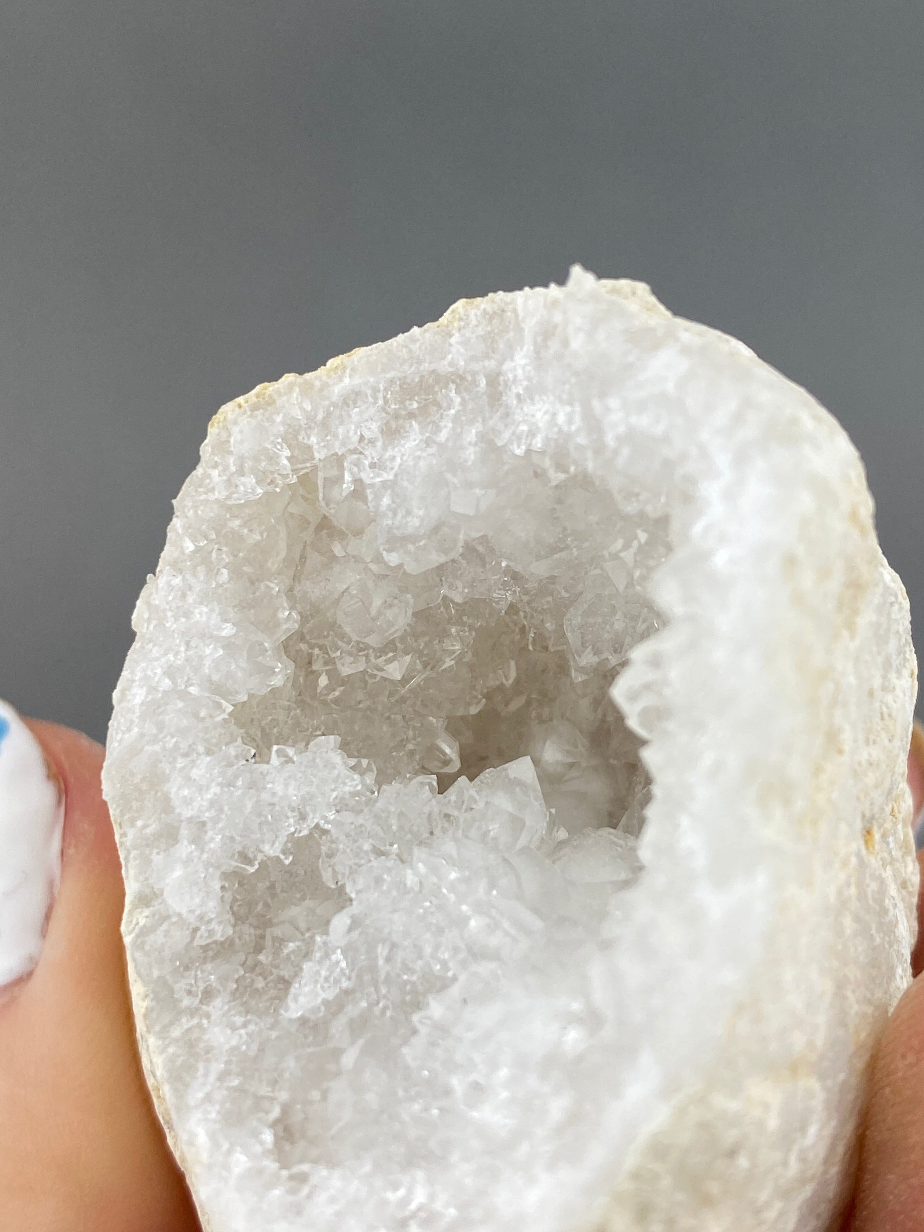 Kvarts geode - CuriousCompassion.dk