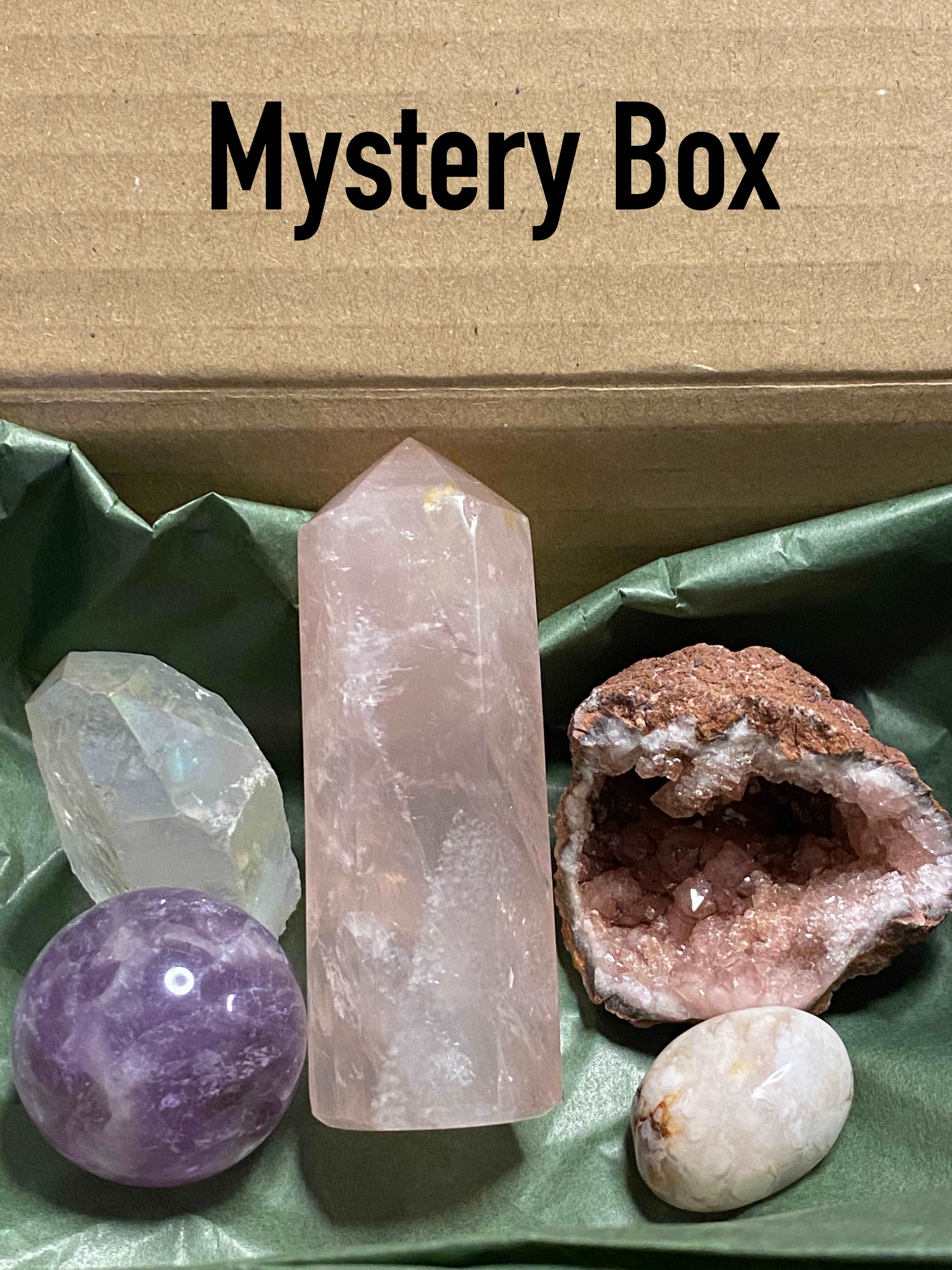 Mystery box - CuriousCompassion.dk